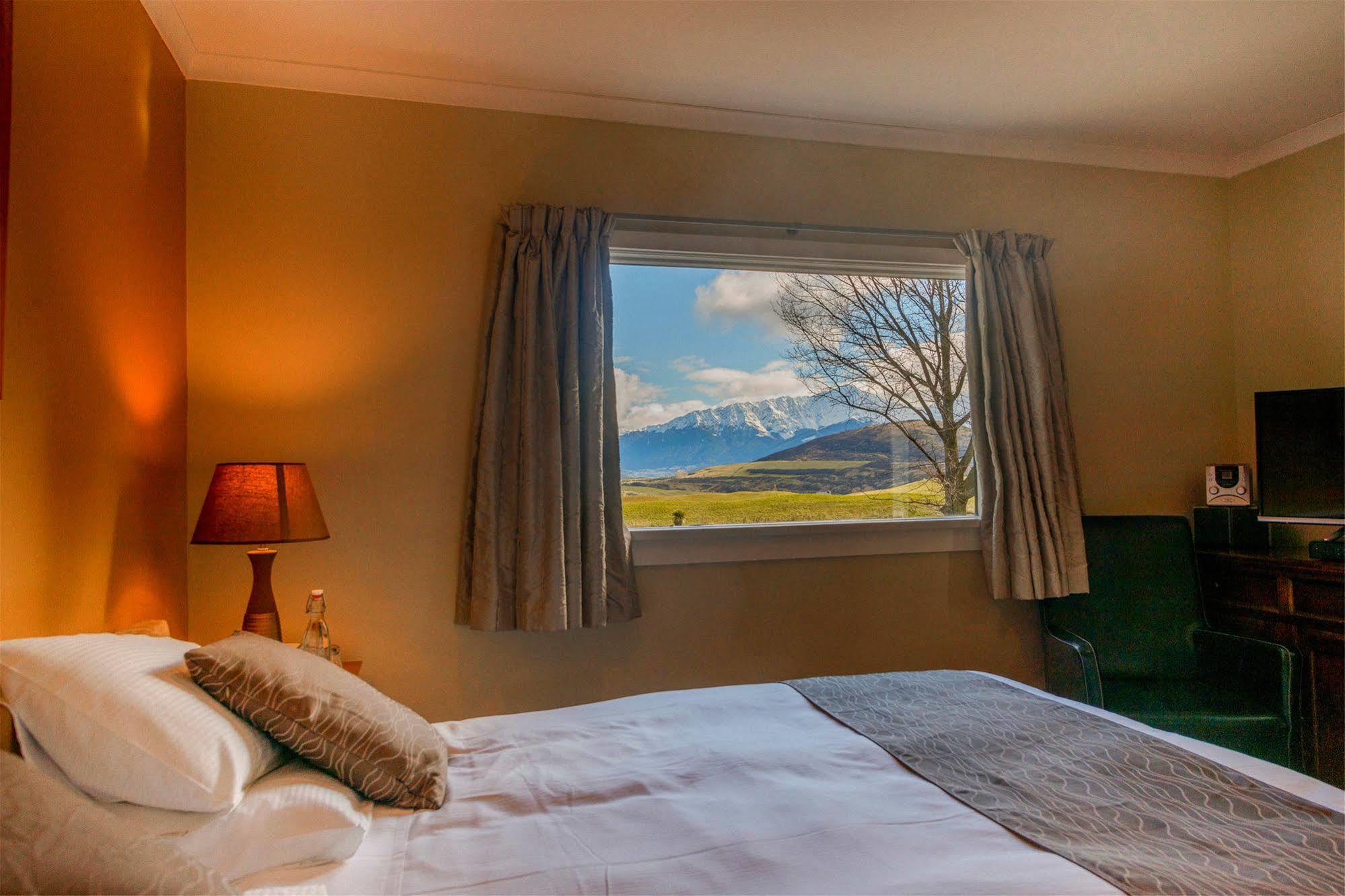 Remarkables Lodge Jack's Point Экстерьер фото